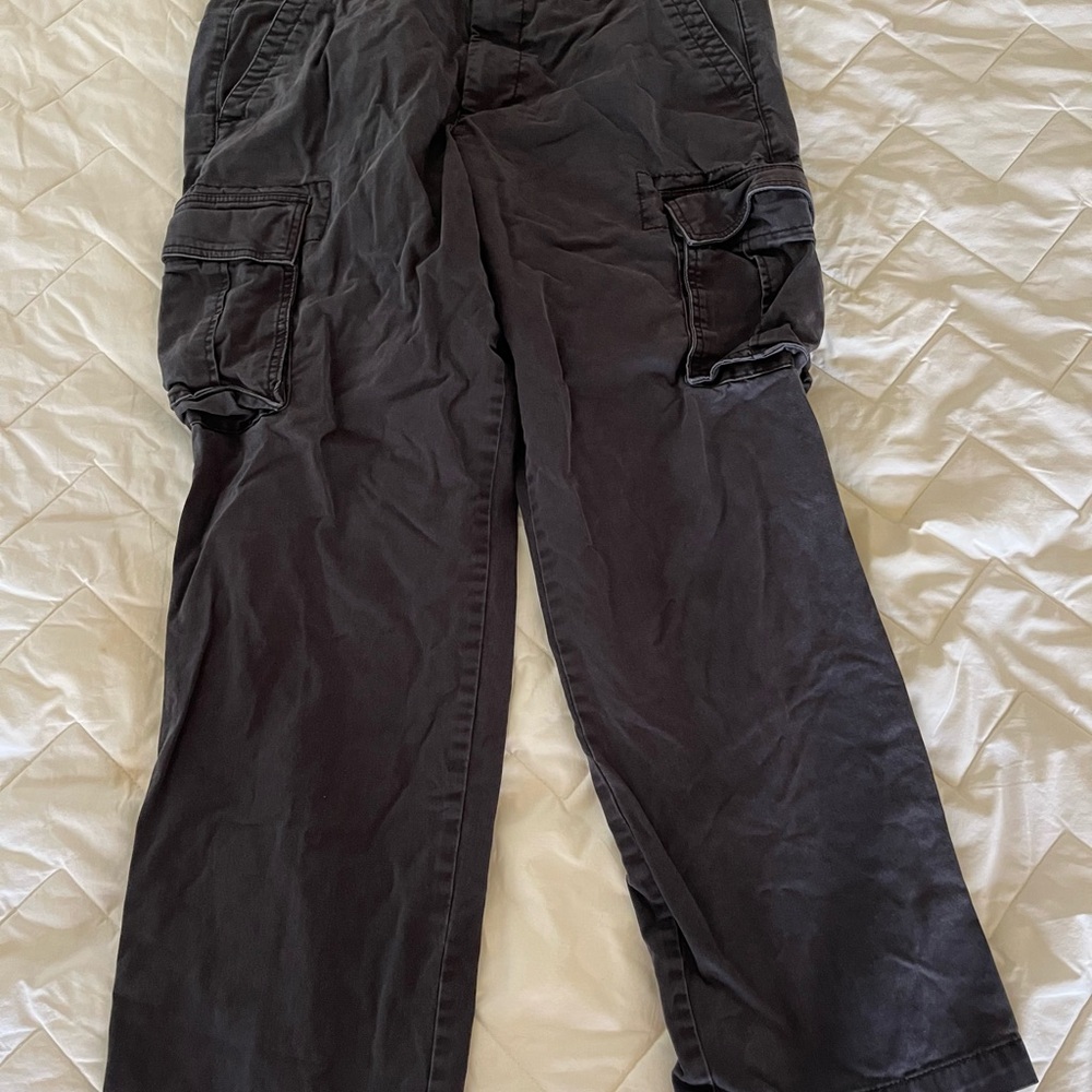 GAP Men's Dark Gray Cargo Pants